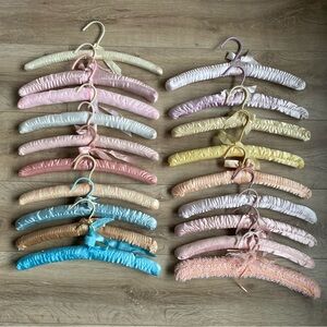 Vintage satin padded hanger lot 19 pieces variety of colours